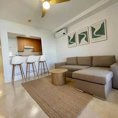 Beachside Vacation In Casares Playa Apartament